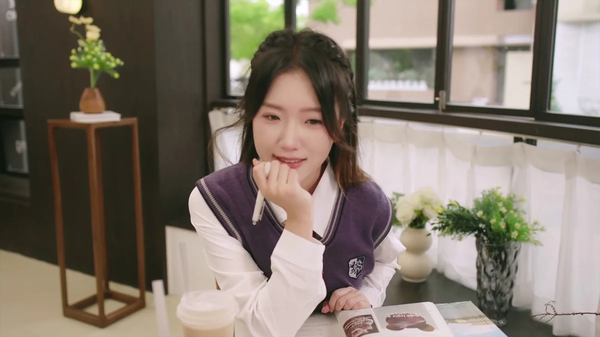 图片[2]-对不起我把美女包围了官方中文版v1.2.0下载全剧情解锁真人恋爱互动影游-锐品游戏库